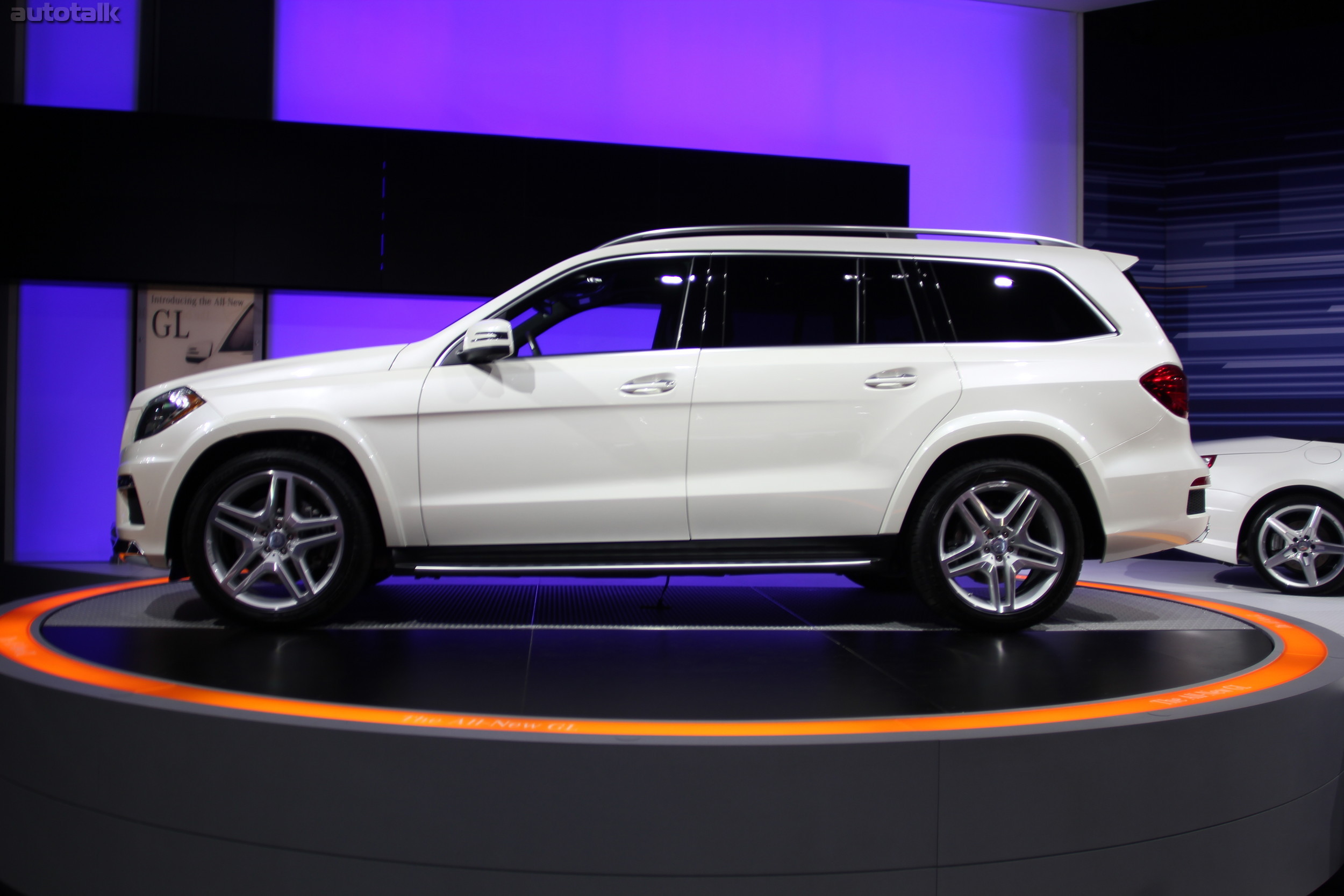 Mercedes-Benz Booth NYIAS 2012