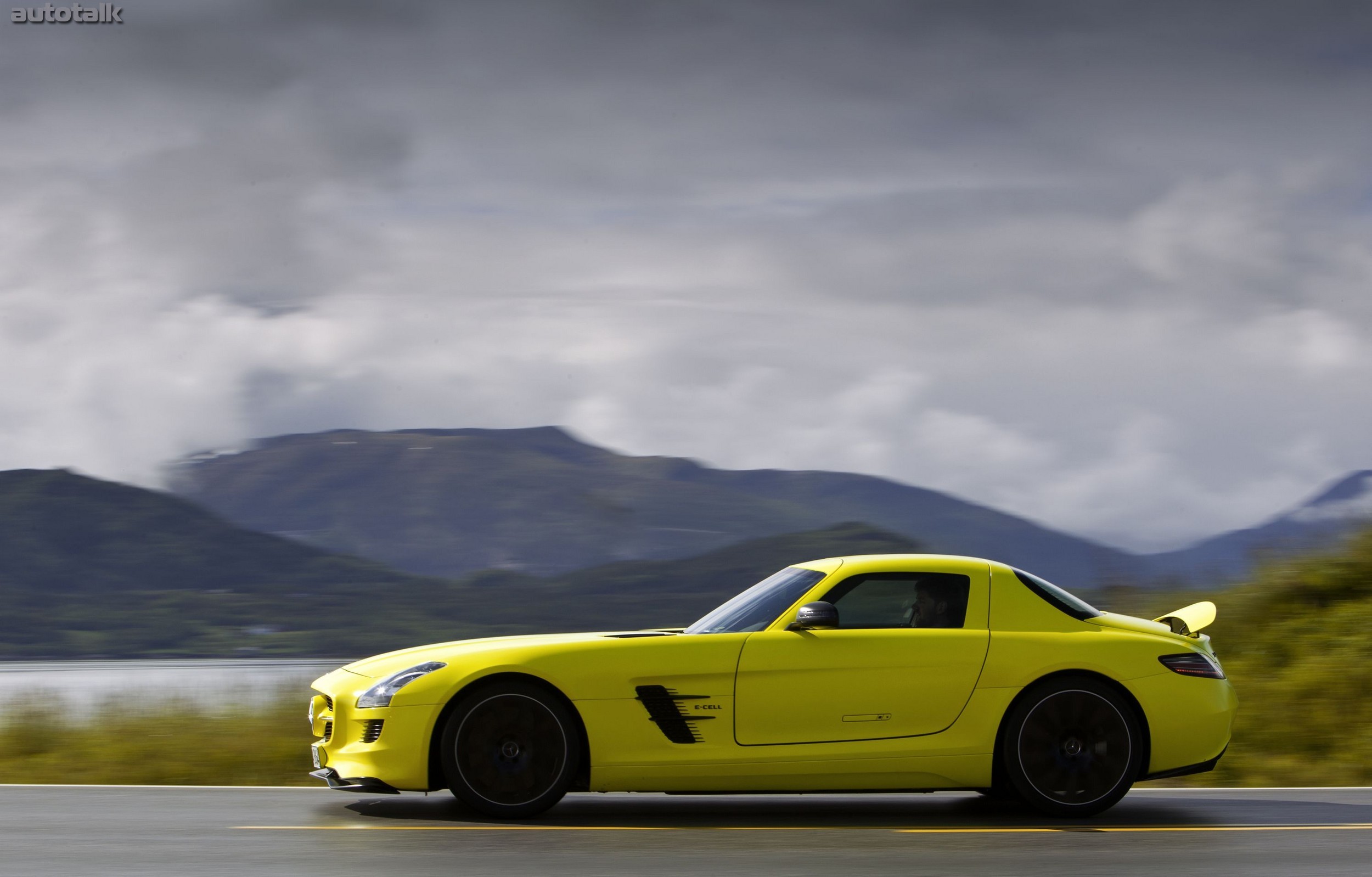 Mercedes-Benz SLS AMG E-Cell