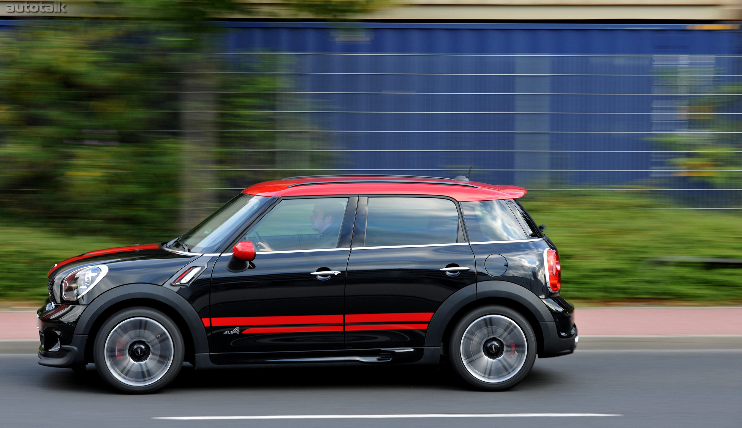 MINI John Cooper Works Countryman