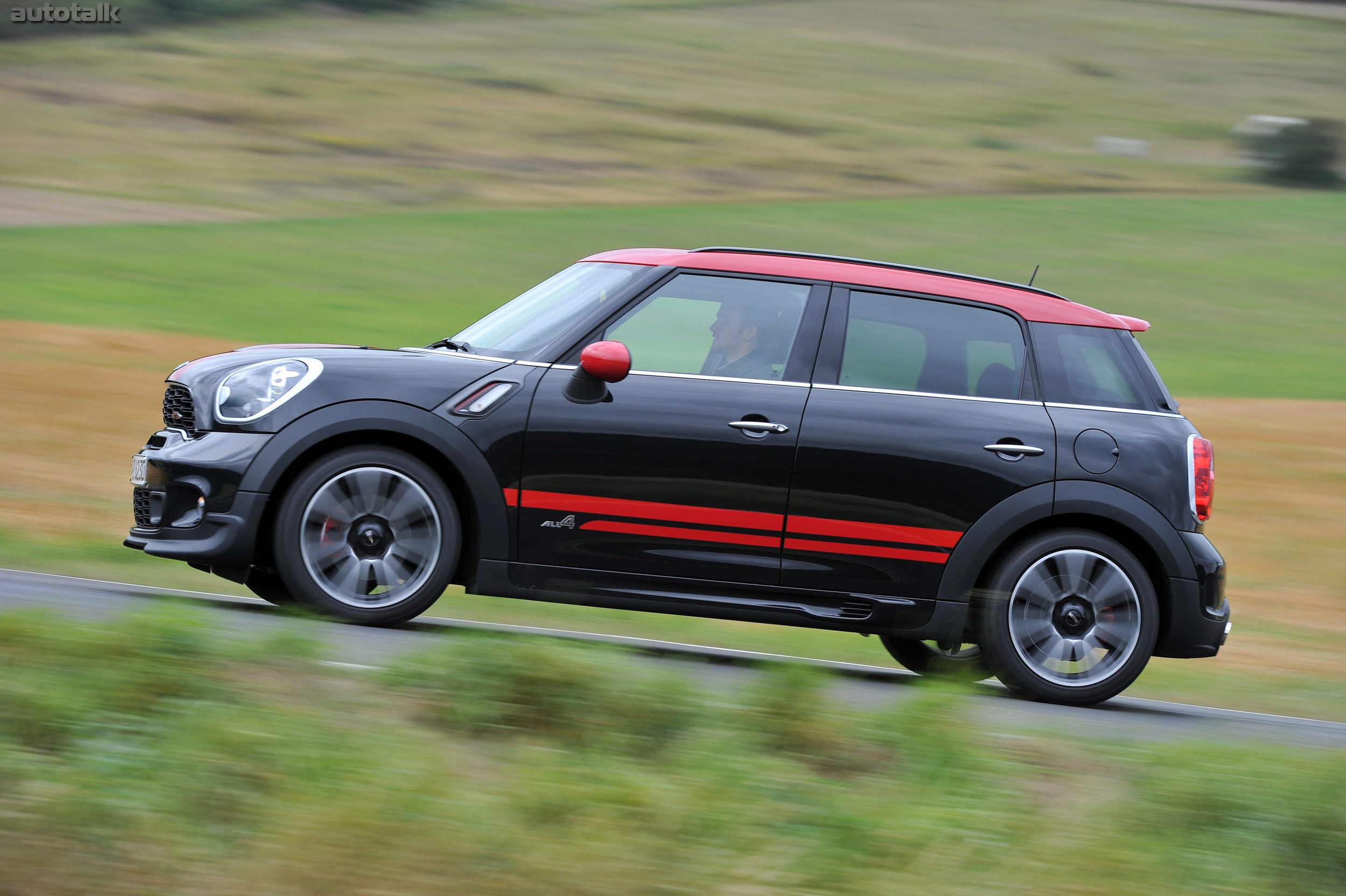 MINI John Cooper Works Countryman