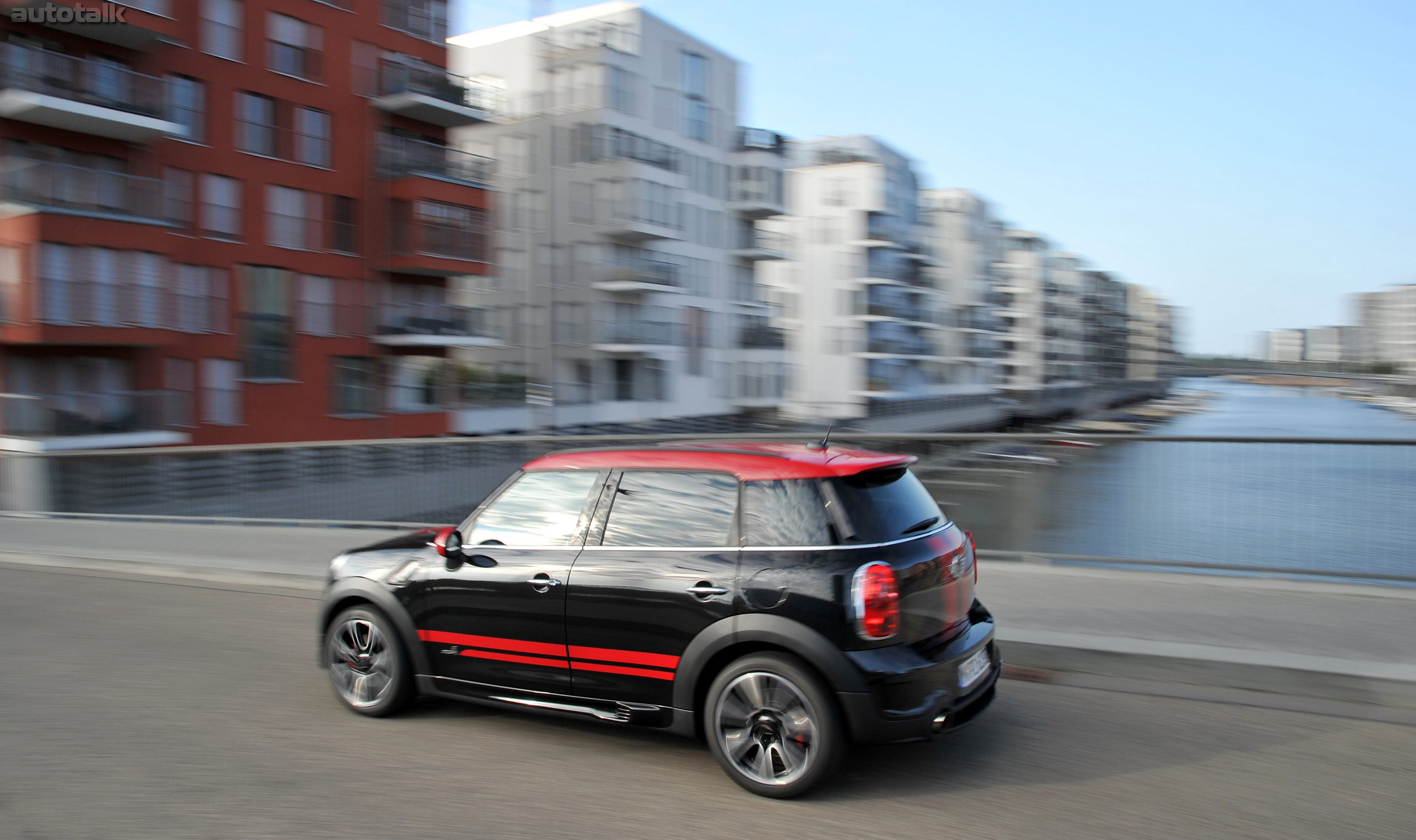 MINI John Cooper Works Countryman