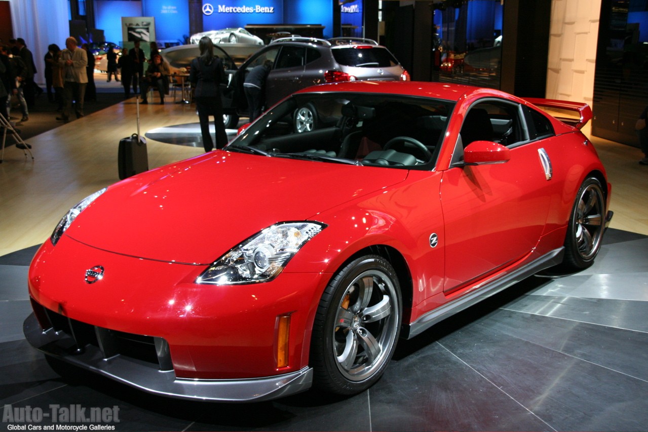 New York Auto Show: Nissan NISMO 350Z