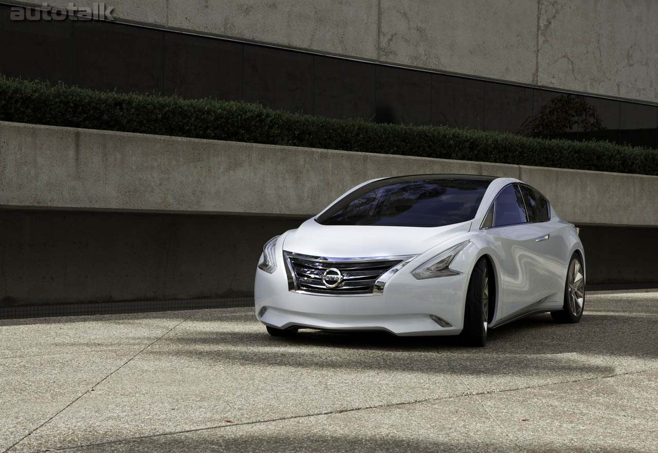 Nissan Ellure Concept