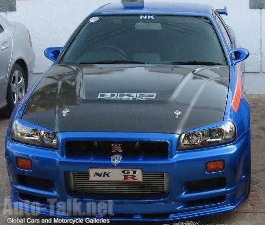 Nissan Skyline GTR R34 Sitting at a Karachi Street