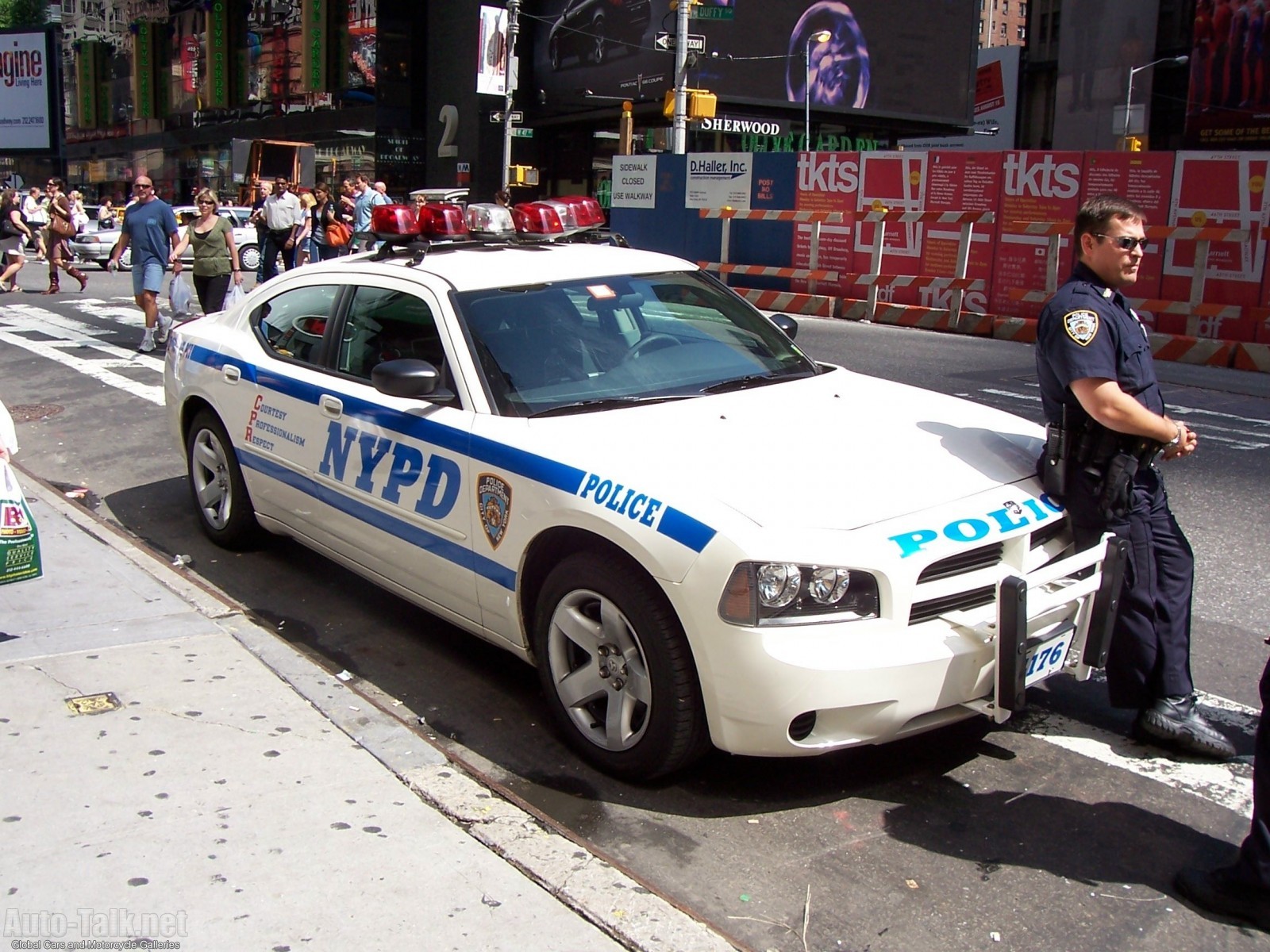 nypd dodge charger