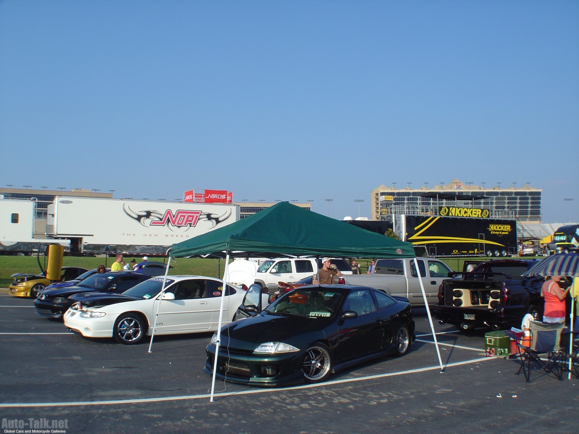 Pictures of Dodge Cars and Autos at Nopi Nationals 2006