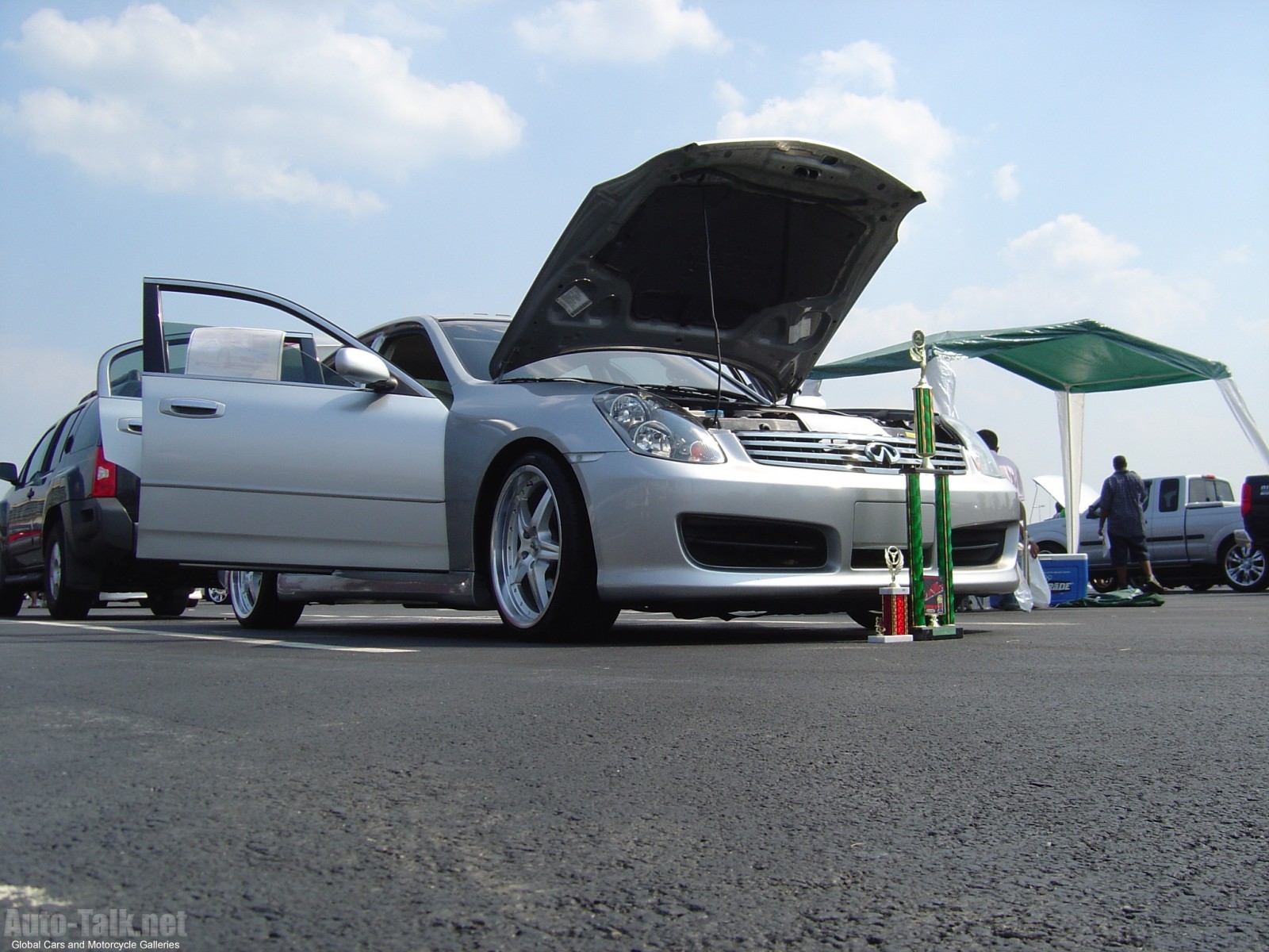 Pictures of Infiniti Cars and Autos at Nopi Nationals 2006