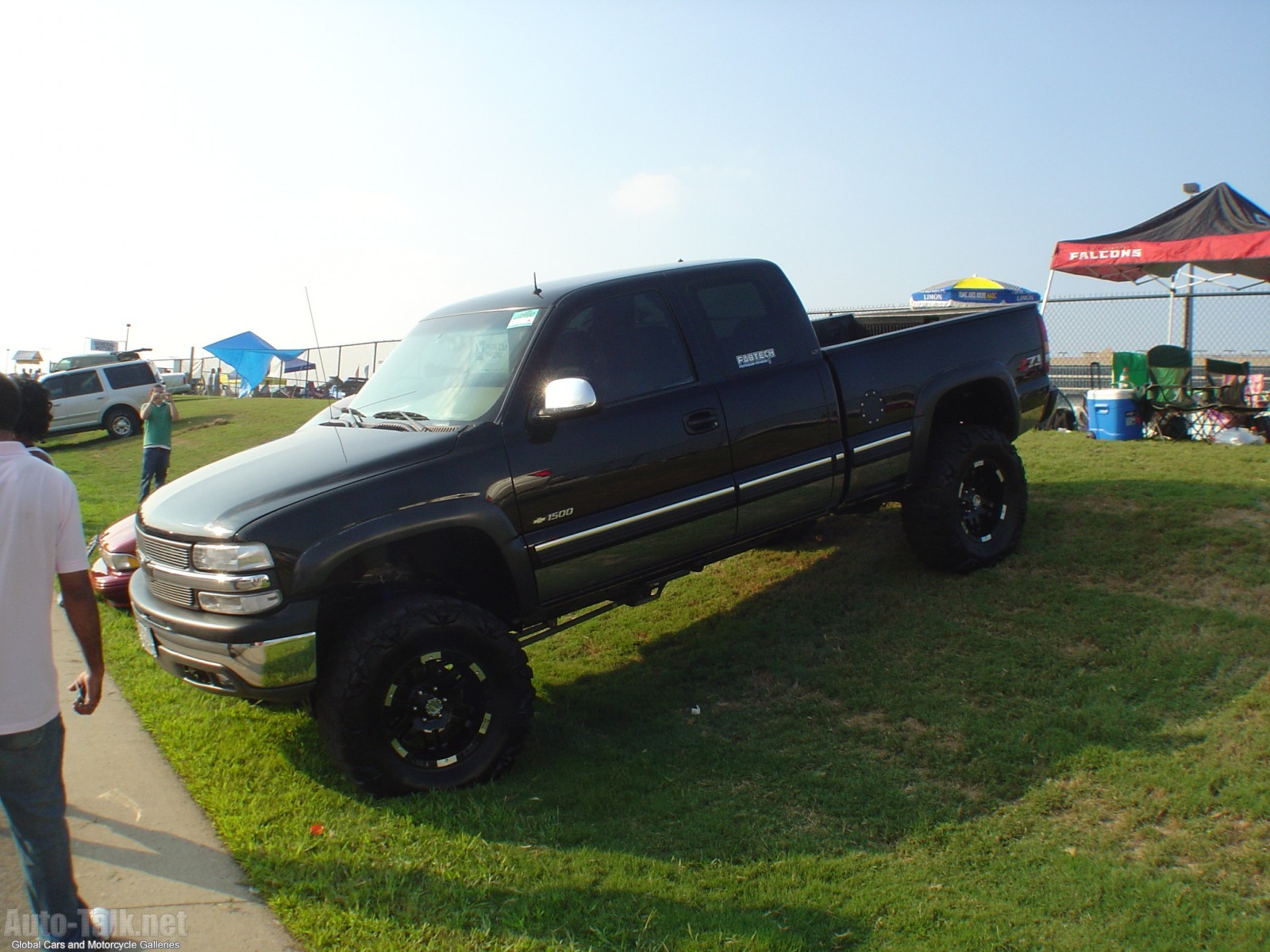 Pictures of Monster Trucks and Autos at Nopi Nationals 2006