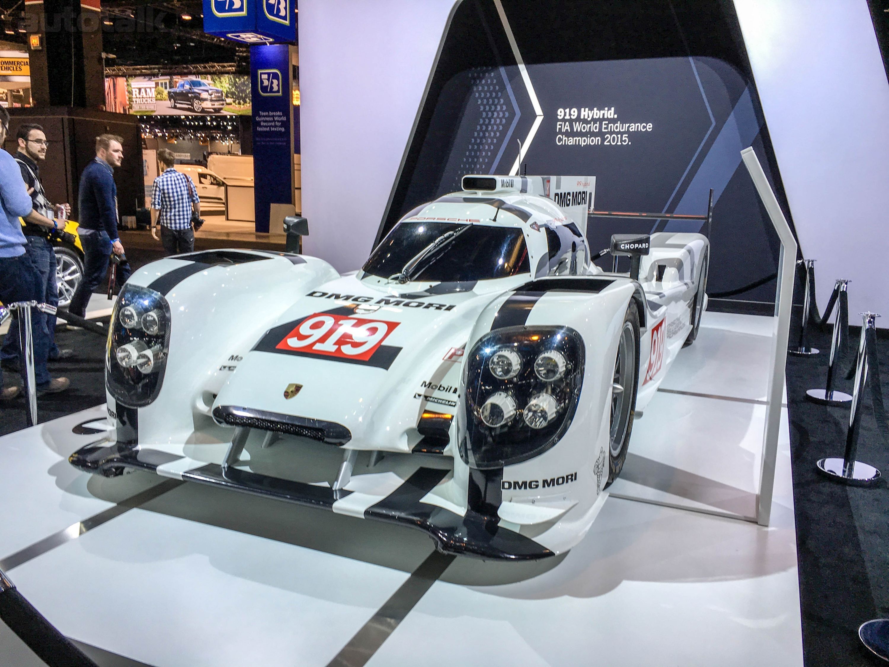 Porsche 919 at 2016 Chicago Auto Show