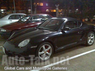 Porsche Cayman S in Mumbai India