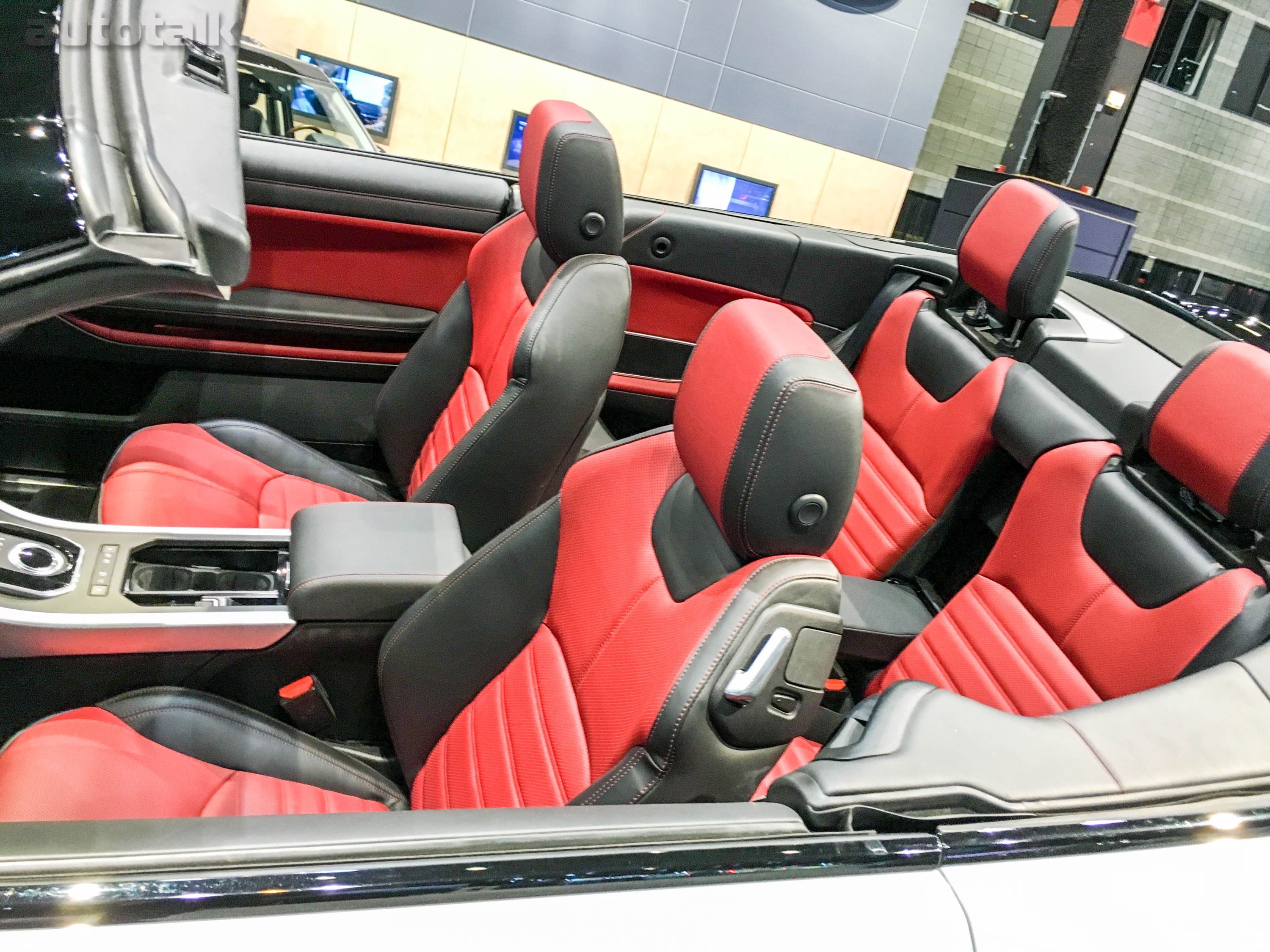 Range Rover at 2016 Chicago Auto Show