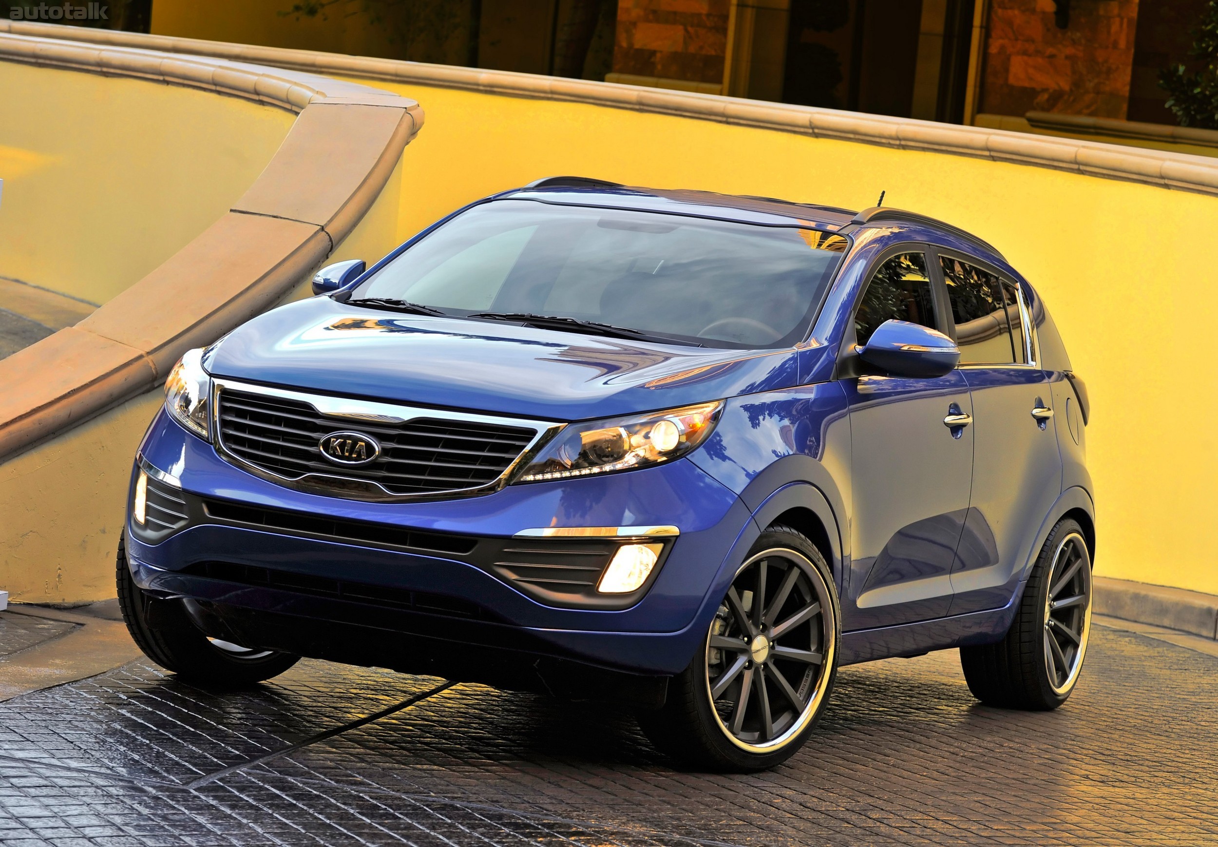 Поколения sportage. Киа Спортейдж 3. Kia Sportage 2010-2015. Kia Спортейдж 3. Kia Sportage III SL (2010-2016).