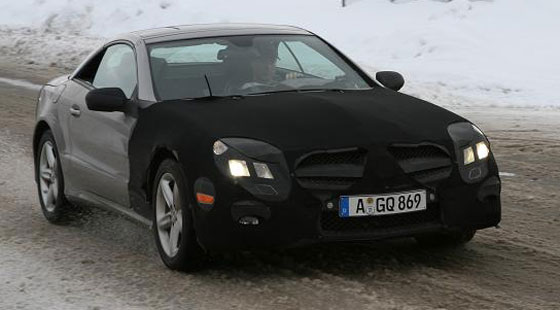 Spy Shots of 08 Mercedes CLK