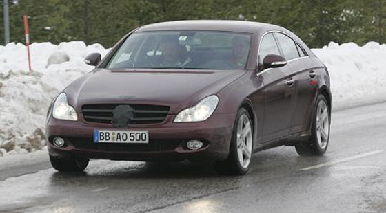 Spy Shots of 08 Mercedes CLS