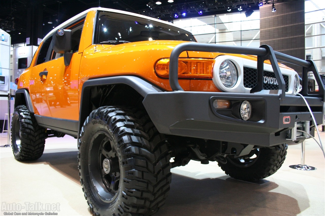 Toyota FJ Soft Top at Chicago Auto Show