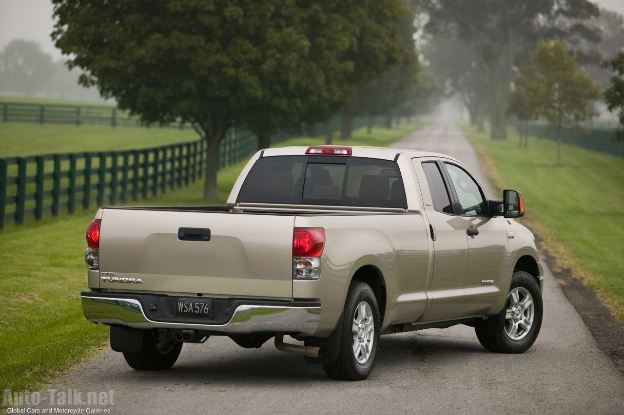 Toyota unveils long bed versions of 2007 Tundra