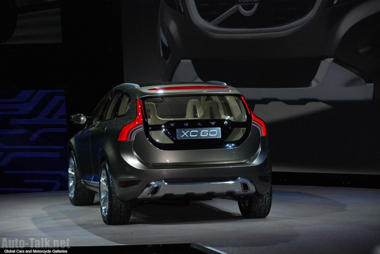 Volvo XC60 Concept - 2007 Detroit Auto Show