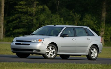 2004_Chevrolet_Malibu_Maxx