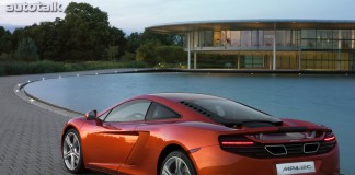 McLaren-MP4-12C-13